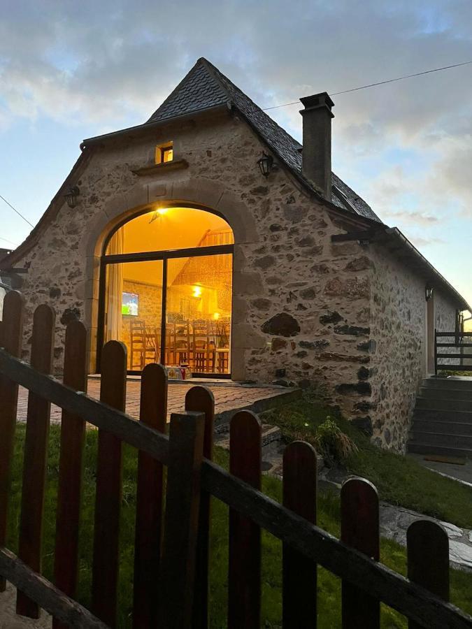 Maison Charmante A Maleville Avec Jardin Prive Et Parking.B Kültér fotó